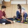 Blindfolded Twister - gra ćwicząca zręczność i pamięć