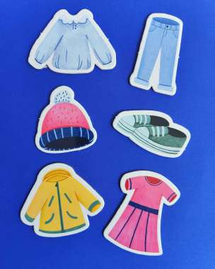 Moje pierwsze słowa. Co tu pasuje? - zestaw edukacyjny