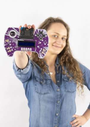 learn:bit Arcade - hybrydowy kurs programowania Python (dla 3 uczniów i nauczyciela)