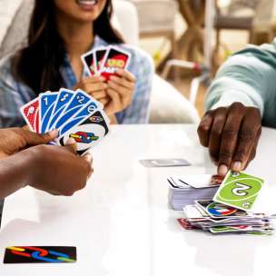 Uno Party - towarzyska gra karciana