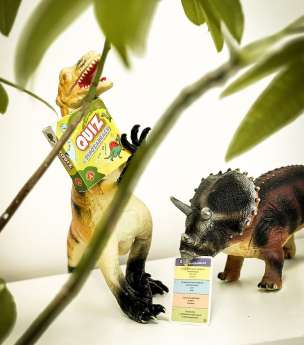 Mikro Quiz o Dinozaurach - kieszonkowa gra edukacyjna