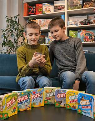 Mikro Quiz o Świecie - kieszonkowa gra edukacyjna